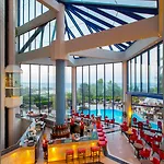 Kresten Palace Station touristique 4*