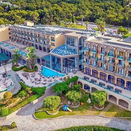 Kresten Palace Üdülőközpont Kallithéa