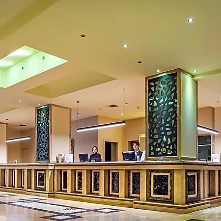 אתר נופש Kresten Palace Kallithéa
