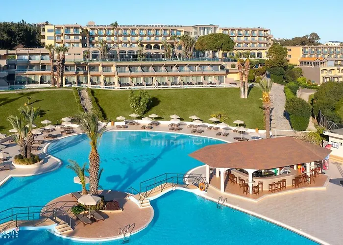 Kresten Palace Ośrodek wypoczynkowy 4*